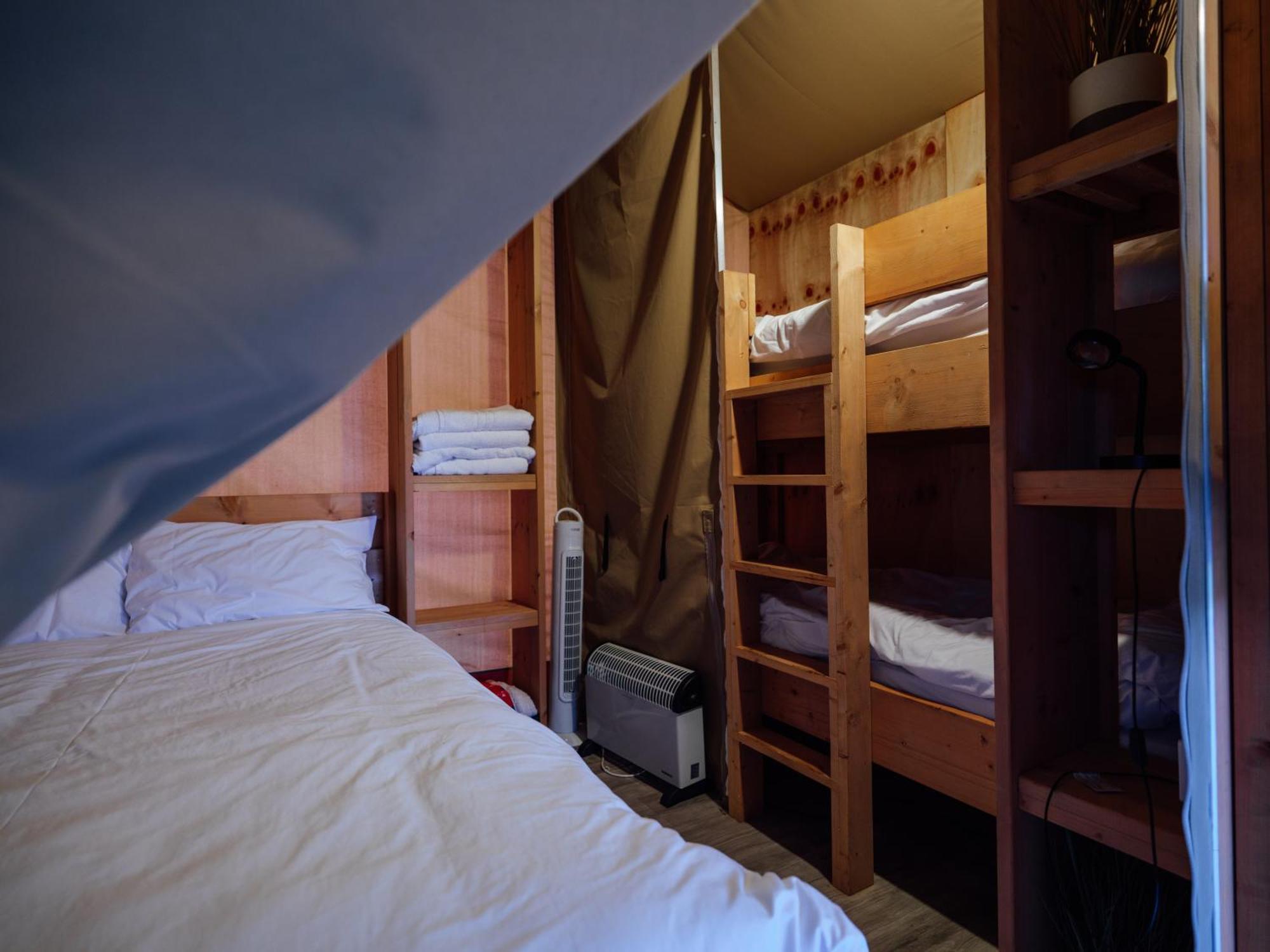 Sunset Retreats Safari Tent Ombersley Exterior foto