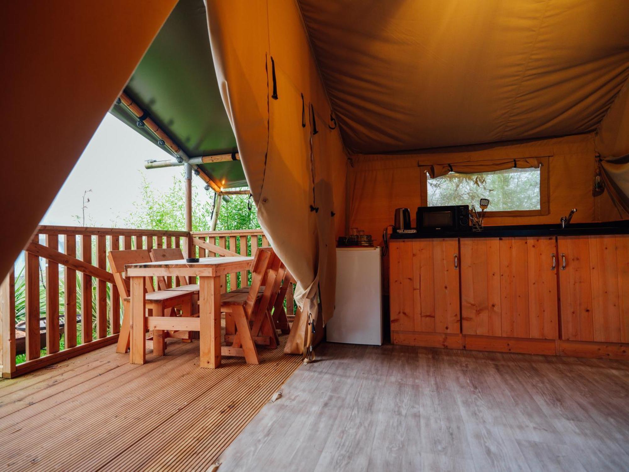 Sunset Retreats Safari Tent Ombersley Exterior foto